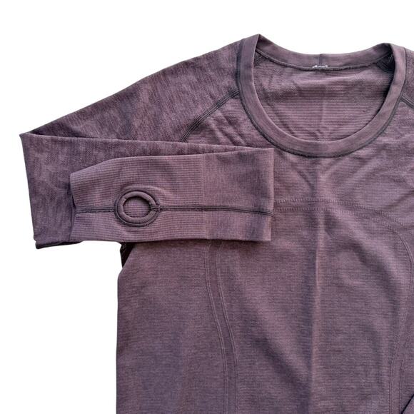 Lululemon Swiftly Tech Long Sleeve Crew 10 Original Fit Black Cherry Red Floral - Picture 3 of 5